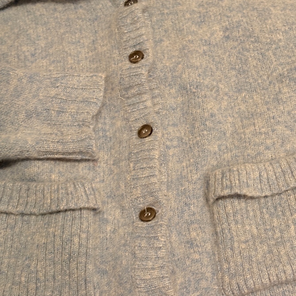 Light Blue Shetland Wool Vintage Cardigan - Picture 2 of 4